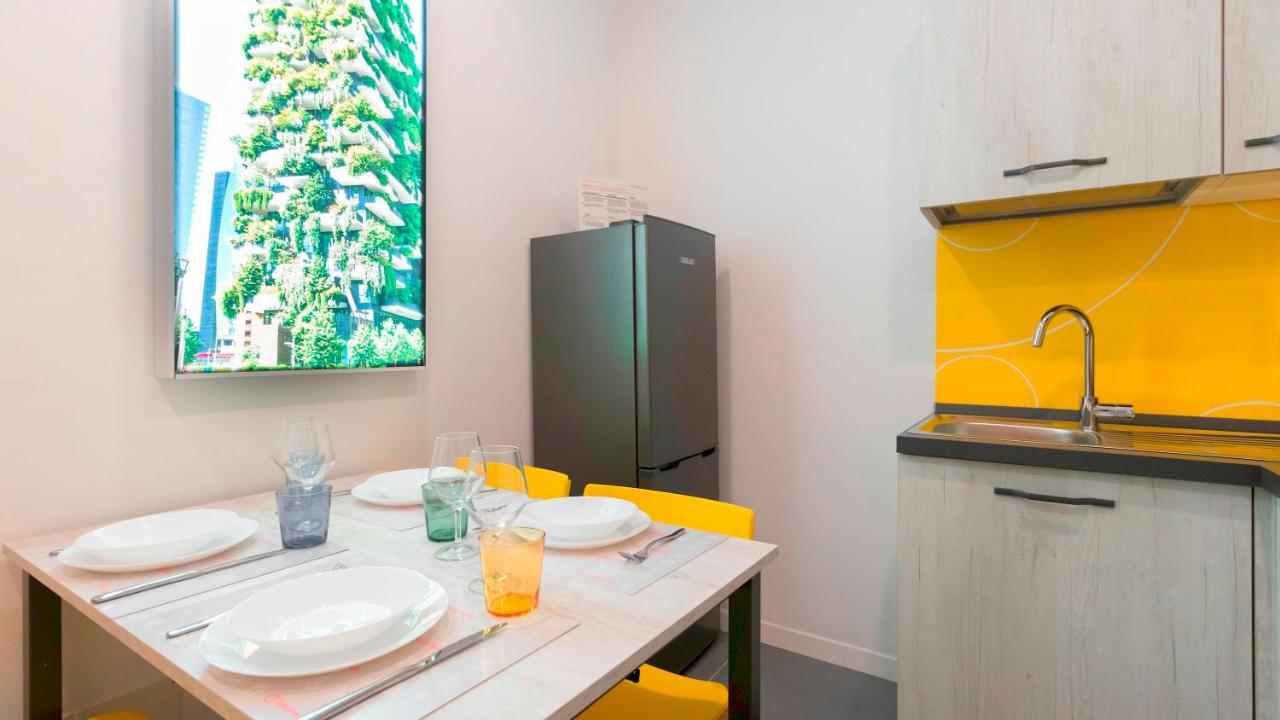 Italianway - Taramelli 60 Apartment Milan Bagian luar foto